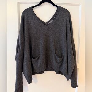 VINCE V-Neck Oversized Women's Cashmere Sweater with Pockets